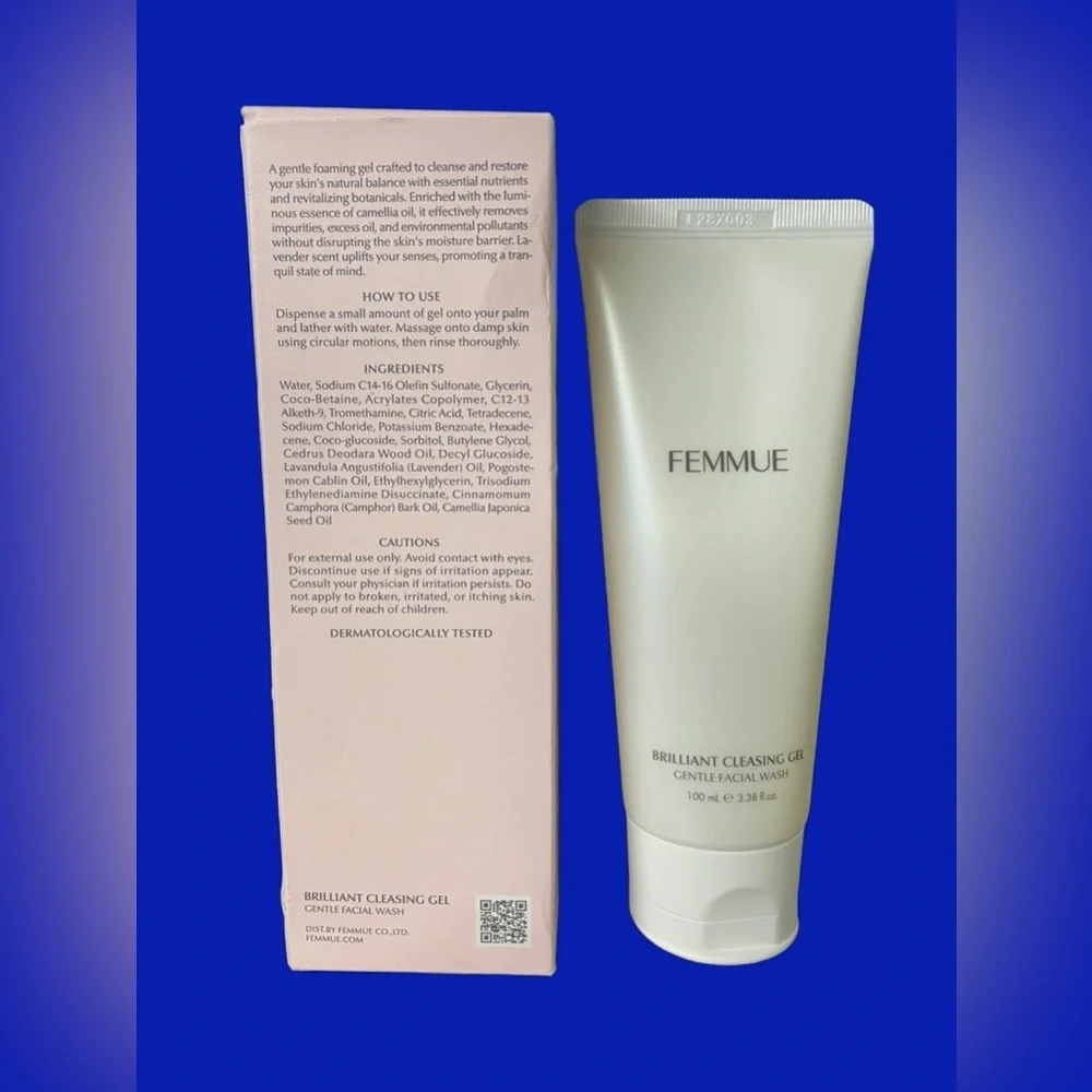 Femmue Brilliant Cleansing Gel